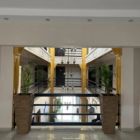 En Kaya Hotell 3*